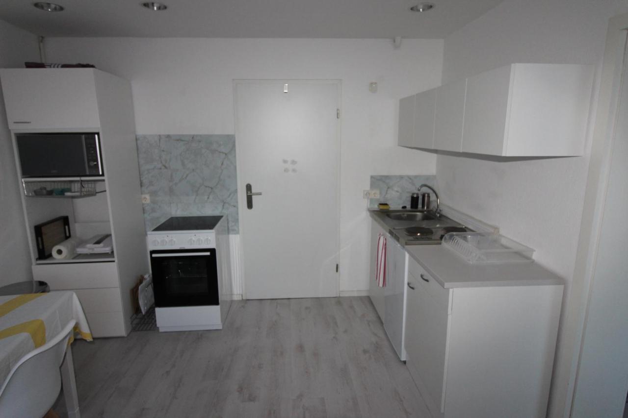 Exclusive Wohnung 2 Im Herzen Der Altstadt In Nahe Der Uniklinik Homburg  Esterno foto
